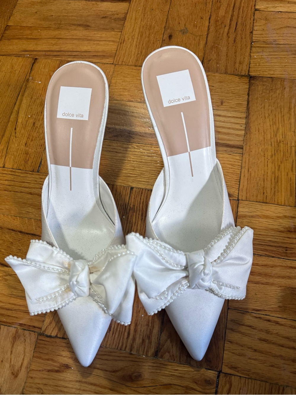 Dolce Vita White Pointed Bow Satin Mules